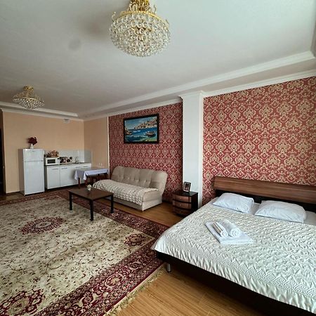 Sky House Astana Hotel Kültér fotó