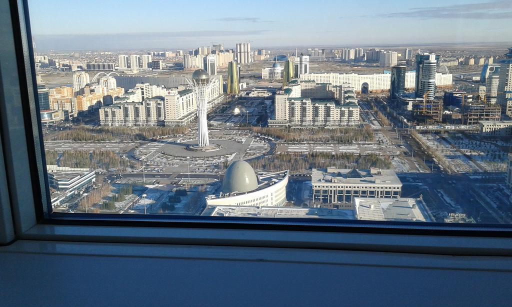 Sky House Astana Hotel Szoba fotó